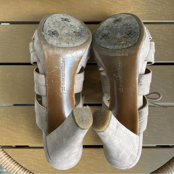 Naturalizer Kappa Peep Toe Heels Ankle Strap Faux Suede Sandals Women’s Size 6.5 - Picture 8 of 13